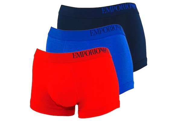 3 herenboxers van Armani tot 16% korting